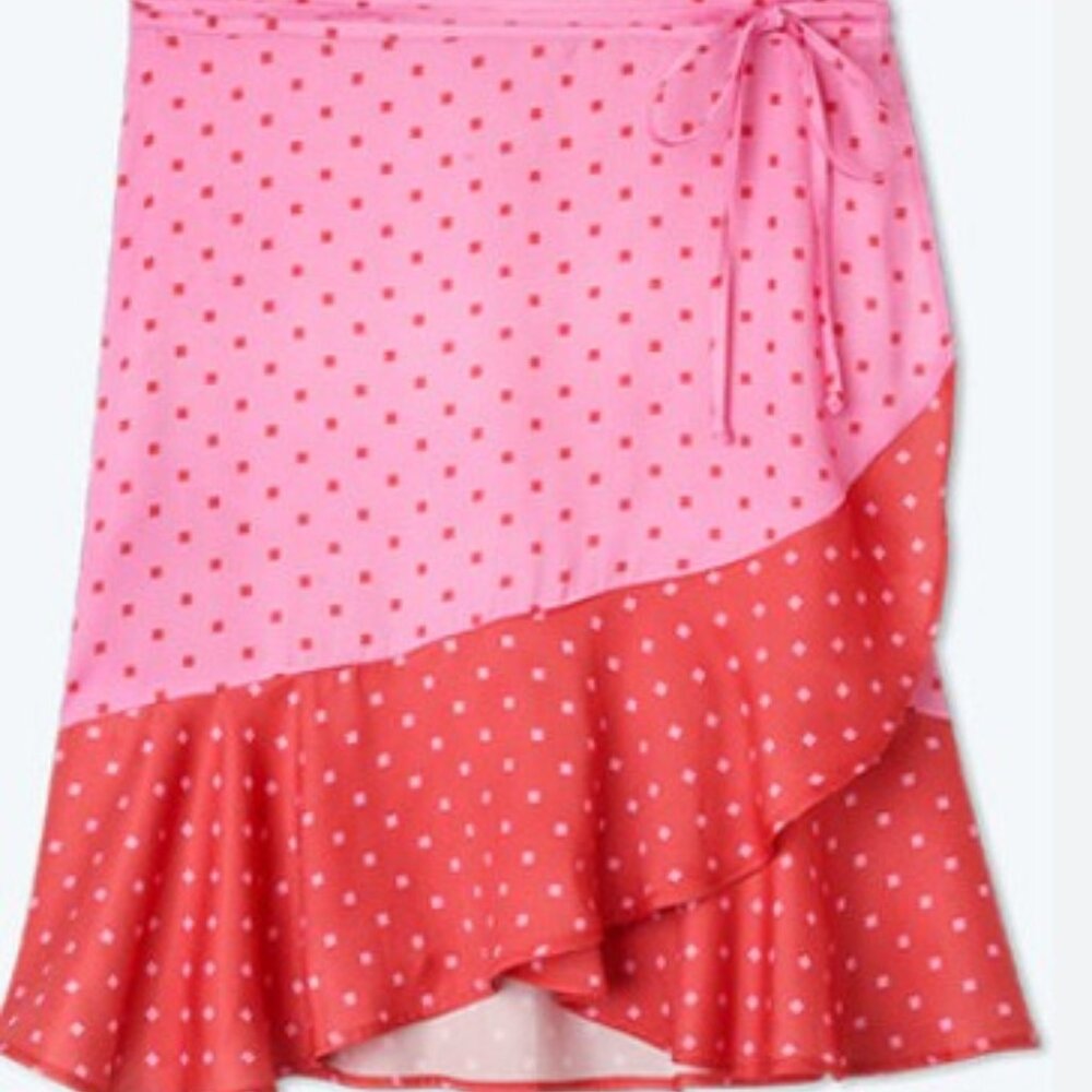 The Short Beach to Brunch Wrap Skirt L